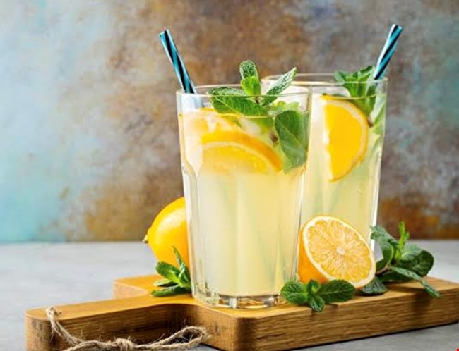 Ev Yapımı Limonata